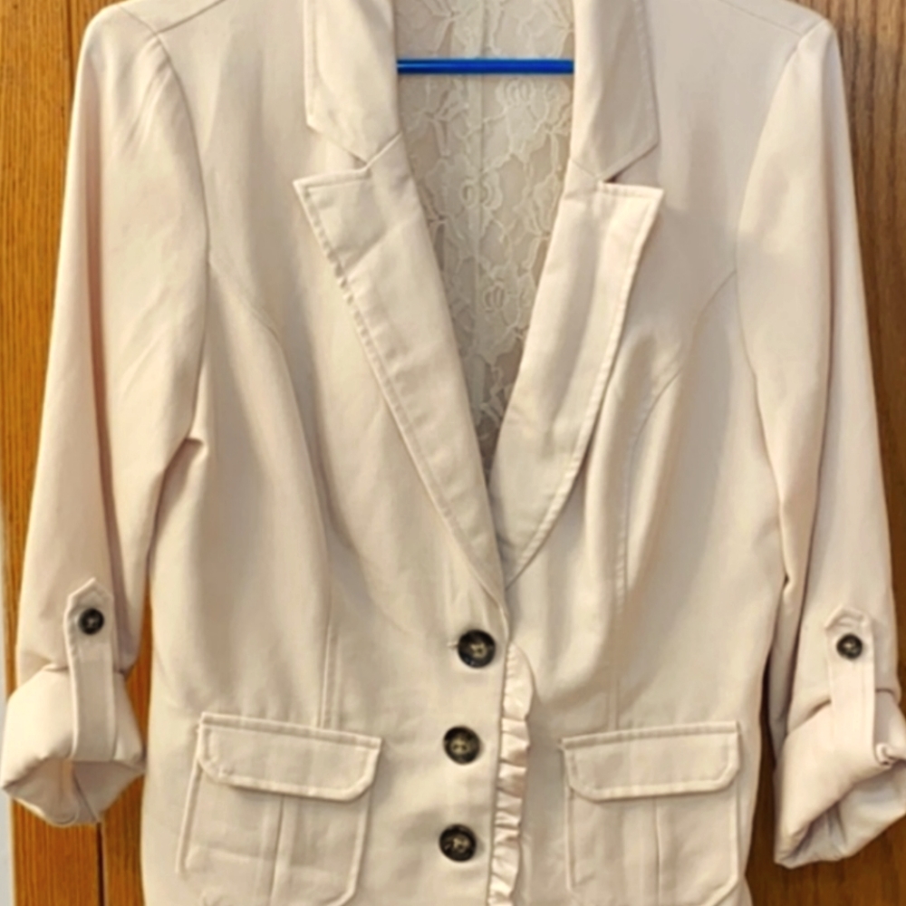 Gorgeous Tan Blazer from Maurices (size Large)